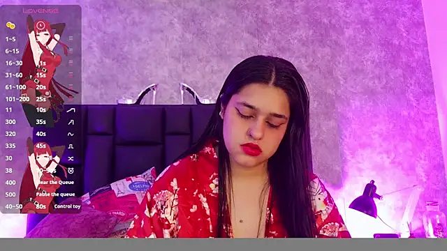 crystaldarliing online show from April 2, 11:13 pm