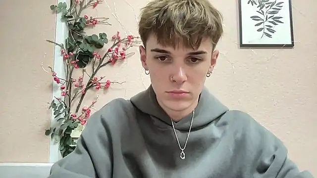 Milk Guy online show from November 13, 3:33 pm