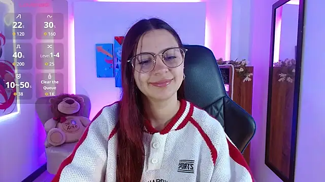 AlanaGarcia19 online show from December 1, 11:59 am