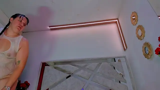 ThiccyLexxy online show from November 16, 12:44 pm