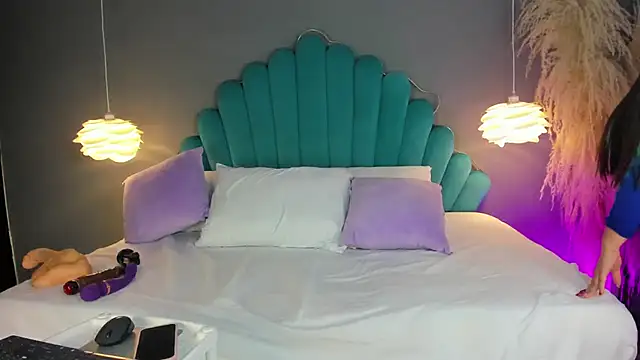 SweetAnngell online show from September 28, 4:51 am