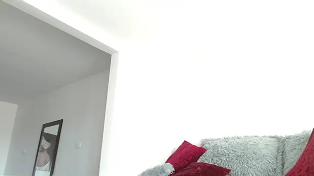 caroline spanky online show from December 21, 12:23 pm