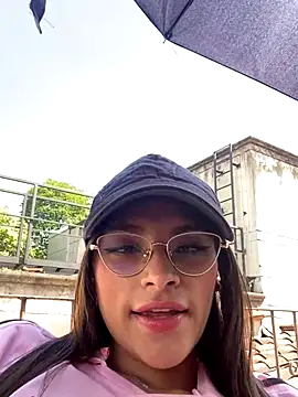 Hannacooper3 online show from November 12, 3:12 pm