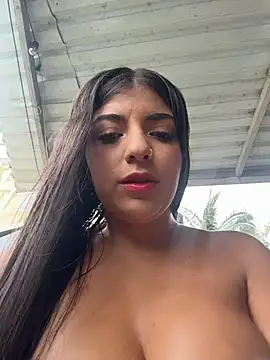 Isaa-Sweet online show from March 22, 4:32 pm