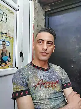 Snapshot of Mahdidido45 chatting on June 25, 12:09 pm Mahdidido45 online show from June 25, 12:09 pm
