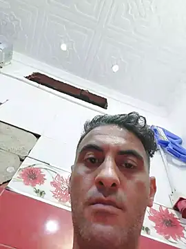 Snapshot of Mahdidido45 chatting on July 19, 4:38 am Mahdidido45 online show from July 19, 4:38 am