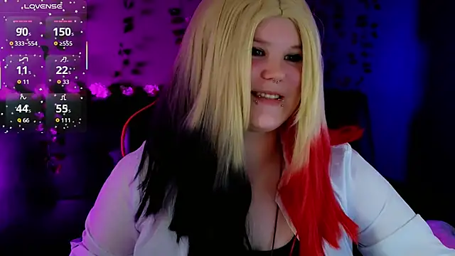 fillisfox  online show from October 8, 4:04 pm