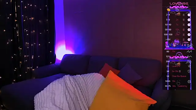 AnyaTaylor  online show from April 15, 2:18 am