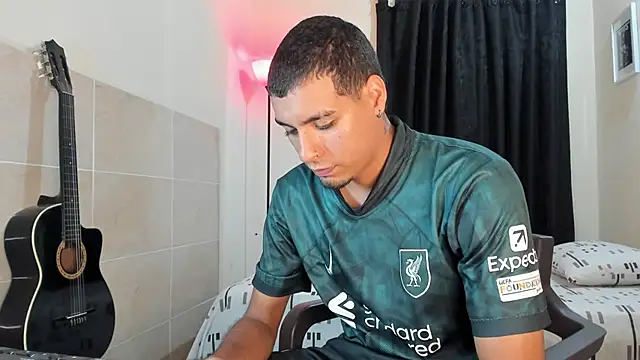 TeamPorn 19 online show from October 20, 7:14 pm