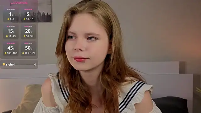 Snapshot of JulietteRain chatting on July 17, 8:57 pm JulietteRain online show from July 17, 8:57 pm