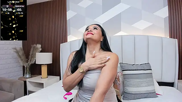 Mommy Naughty online show from November 29, 11:24 am