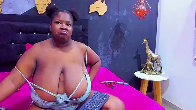 Maiam  Rossi online show from November 23, 1:33 pm