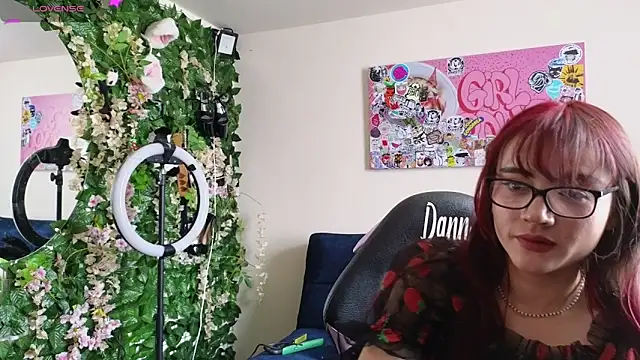 MiaVelvetDoll online show from February 12, 5:19 pm