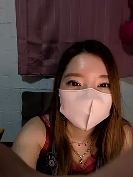 Snapshot of yuuhichan chatting on May 27, 5:43 pm yuuhichan online show from May 27, 5:43 pm