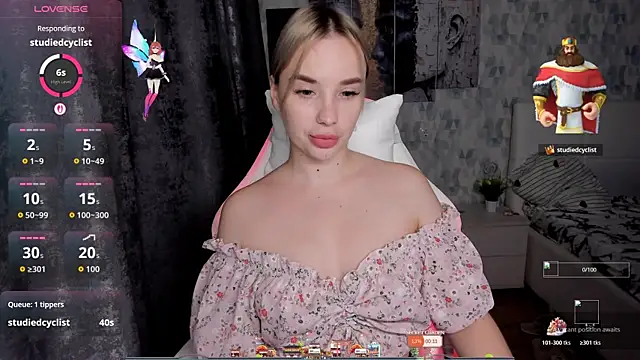 KiraKrox online show from October 25, 7:41 pm