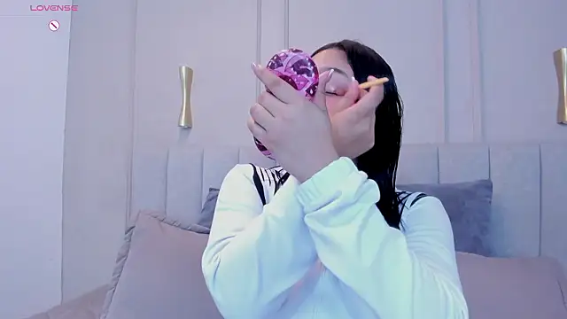 angel ponce online show from February 1, 12:15 pm