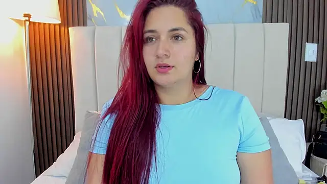 Victoria Guzman online show from July 8, 3:16 pm