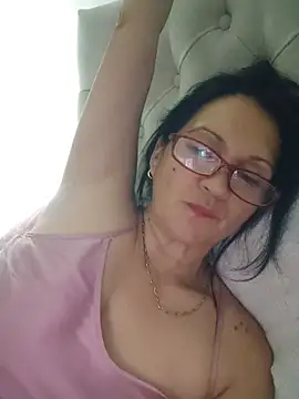 Snapshot of Ternura_Prohibida chatting on April 15, 2:18 am Ternura Prohibida online show from April 15, 2:18 am