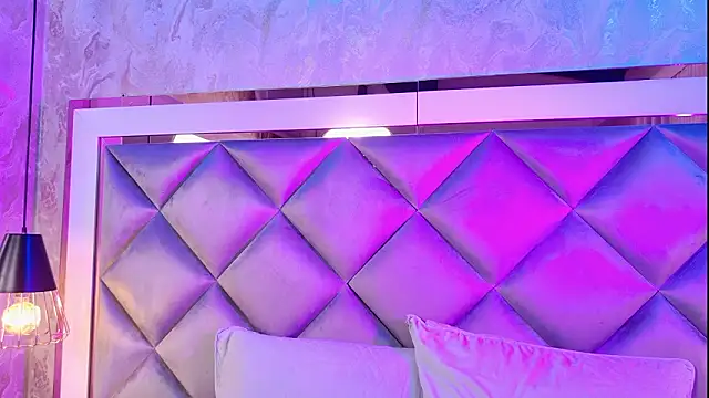 gemma sm online show from February 4, 3:01 am