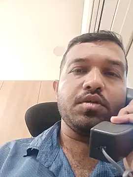 VJ17 online show from May 2, 6:07 am