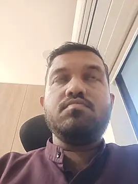 Snapshot of VJ17 chatting on June 1, 10:17 am VJ17 online show from June 1, 10:17 am