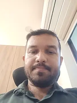 Snapshot of VJ17 chatting on June 3, 9:56 am VJ17 online show from June 3, 9:56 am