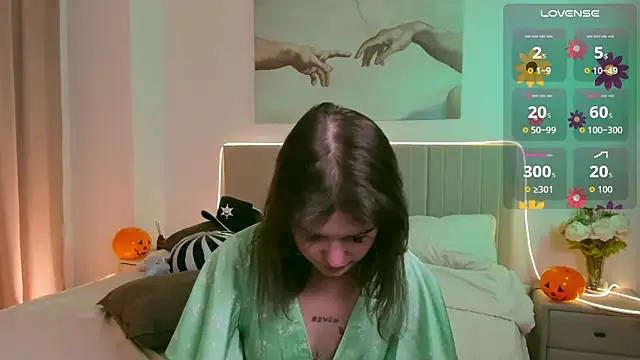 Lisa Blossom online show from October 30, 6:04 am