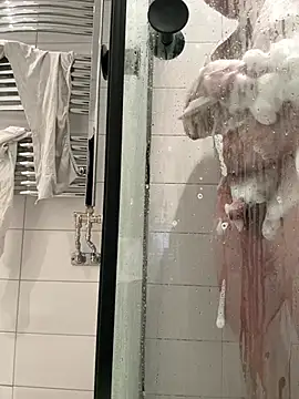 LicitInvader online show from April 17, 8:45 pm