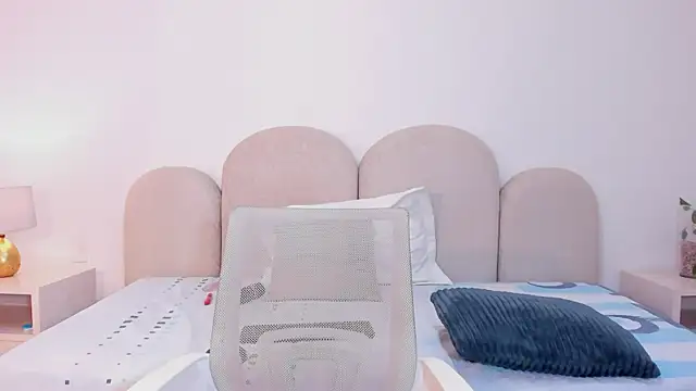 najwa   online show from December 4, 3:49 am