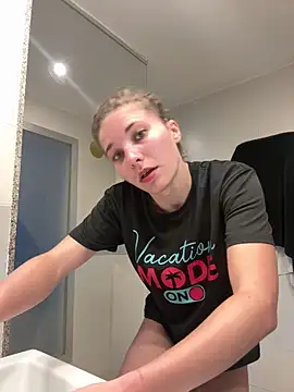 Throatgoat2026 online show from December 19, 1:07 pm