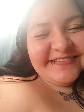 Snapshot of SoffiiCurvy chatting on September 13, 1:00 pm SoffiiCurvy online show from September 13, 1:00 pm