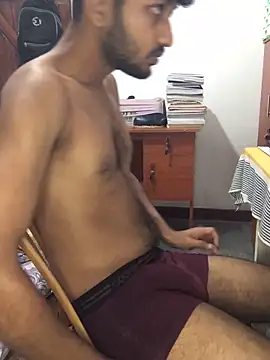 Snapshot of ShayanLK chatting on December 22, 4:04 pm ShayanLK online show from December 22, 4:04 pm