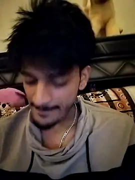 soft hearted online show from April 8, 8:31 pm