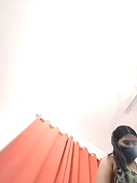 Snapshot of Maya-bebo chatting on January 15, 8:52 am Maya-bebo online show from January 15, 8:52 am