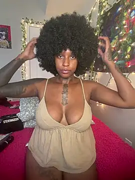 MistiSavannah online show from August 2, 1:20 pm