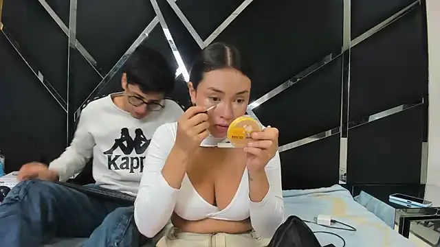 Noa Arez online show from February 11, 4:39 am