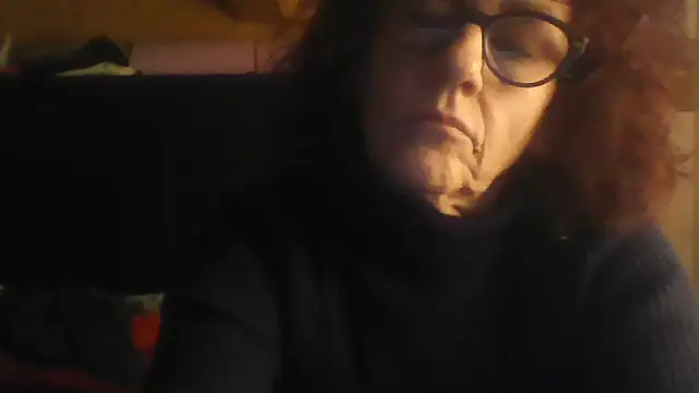 Snapshot of klarissabloum chatting on February 28, 9:27 pm klarissabloum online show from February 28, 9:27 pm