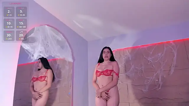 RenataLeclair online show from October 25, 6:35 pm