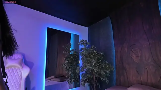 RenataLeclair online show from December 2, 5:08 pm