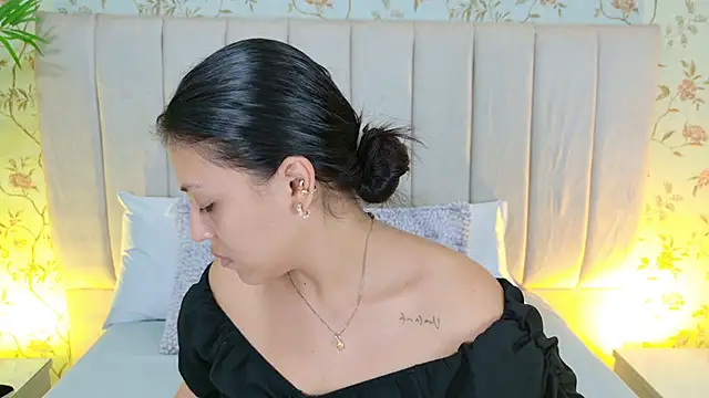 Lexxi gb online show from May 5, 8:39 pm