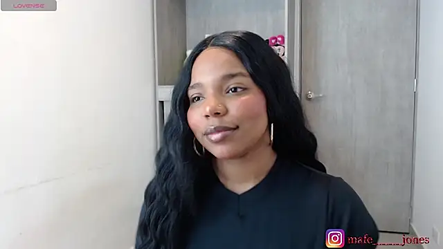 Snapshot of Chanell_mina chatting on November 21, 11:09 am Chanell mina online show from November 21, 11:09 am