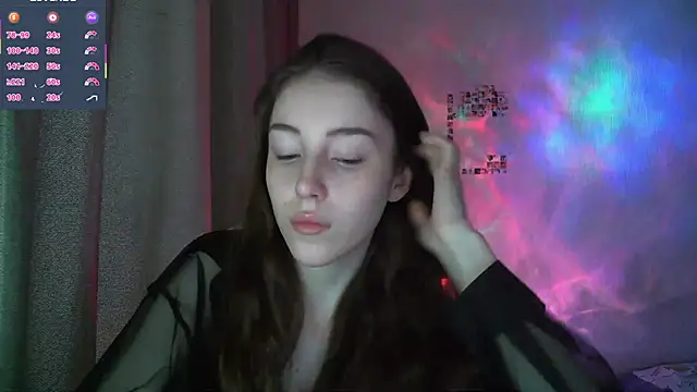 Snapshot of eskatmi chatting on February 23, 2:09 am eskatmi online show from February 23, 2:09 am