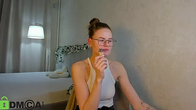 Wanda Gomez online show from November 11, 3:23 pm