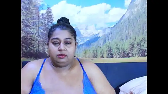 indianhoney694u online show from November 21, 6:01 am