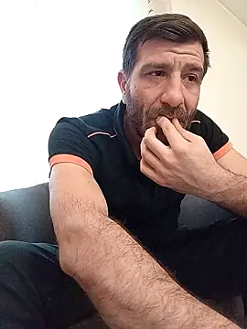 Snapshot of Alexdaniel89 chatting on January 7, 12:29 pm Alexdaniel89 online show from January 7, 12:29 pm