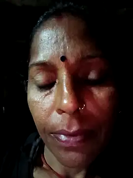 Snapshot of Suhana_pandit chatting on October 11, 10:30 pm Suhana pandit online show from October 11, 10:30 pm