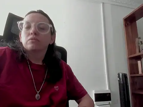 dalila macherano1 online show from October 18, 3:57 pm