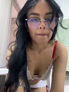 Melissa coch online show from February 14, 9:55 pm