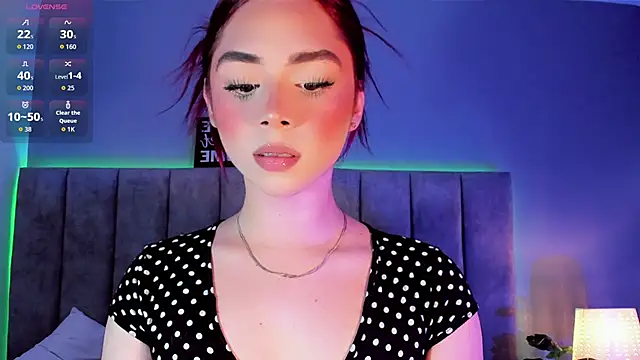 Snapshot of Arianna_Ponce chatting on September 13, 5:40 am Arianna Ponce online show from September 13, 5:40 am