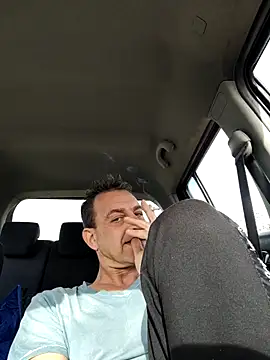 Snapshot of FleetedMusing chatting on November 3, 12:06 pm FleetedMusing online show from November 3, 12:06 pm